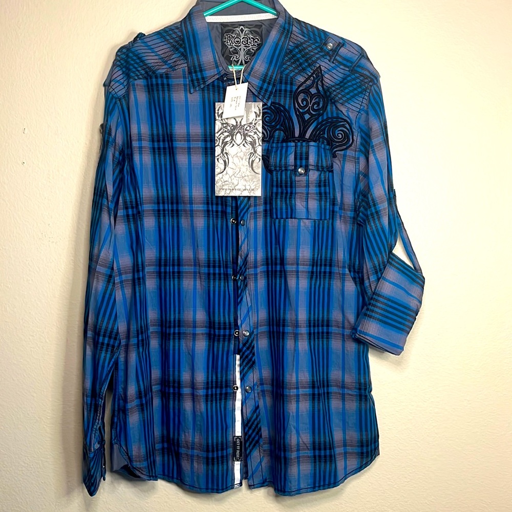 Roar Benson men’s shirt.